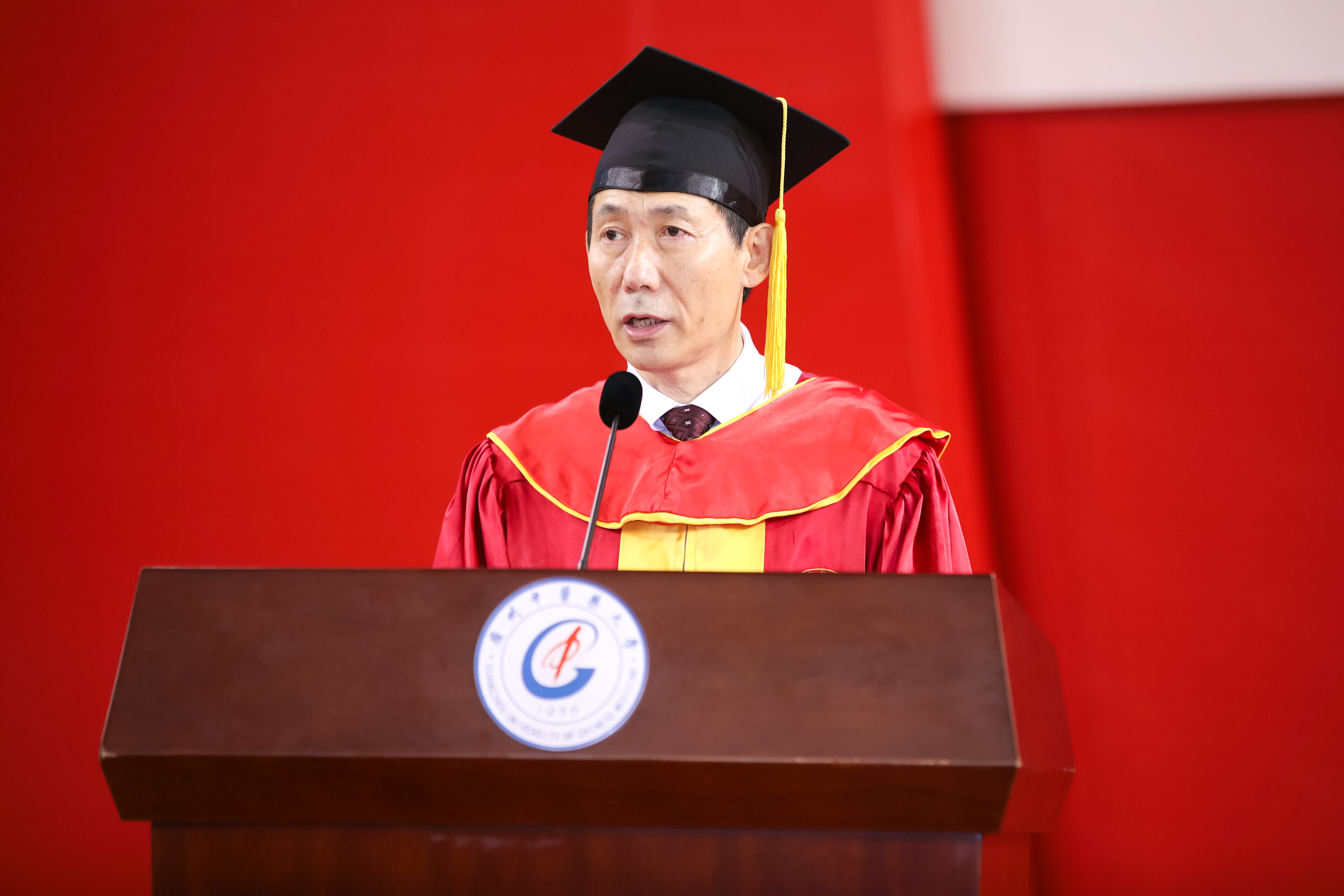 广州中医药大学举行2023年毕业典礼暨学位授予仪式-广州中医药大学
